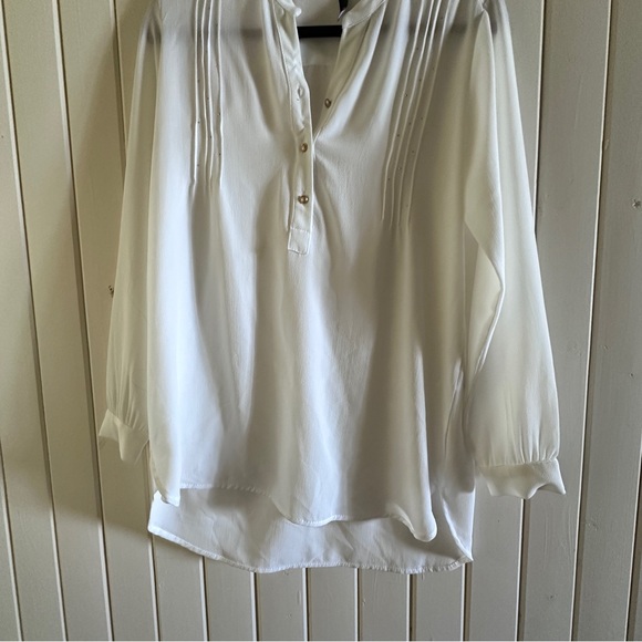 Chiffon tunic, long sleeves, pin tuck front. Size L. - Picture 3 of 5